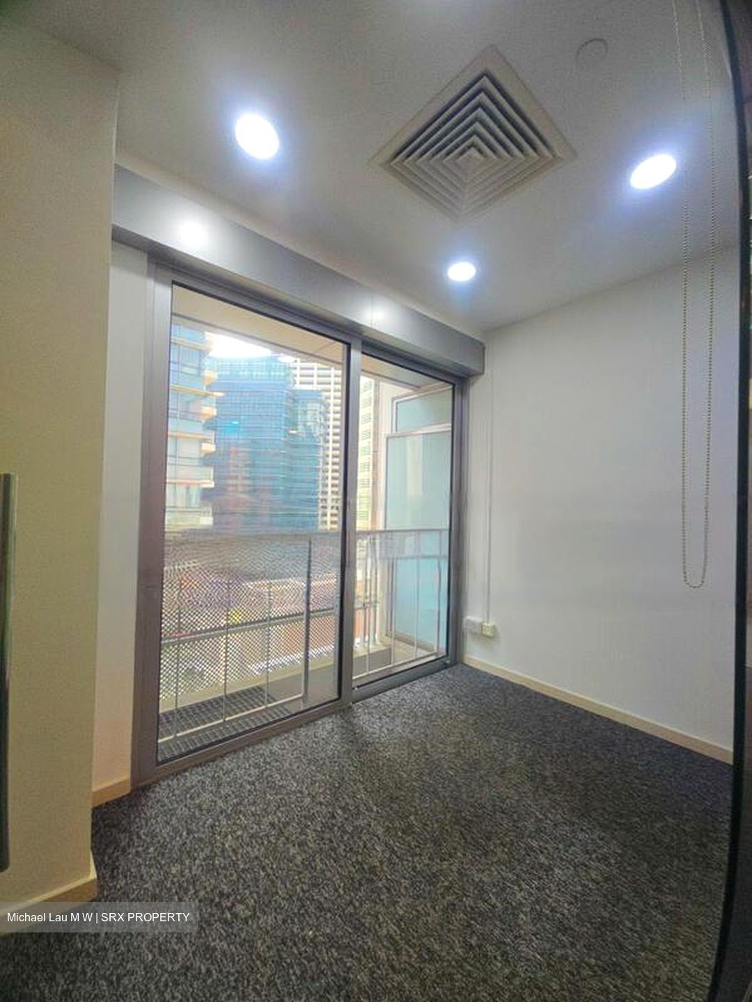 Eon Shenton (D2), Office #466418241